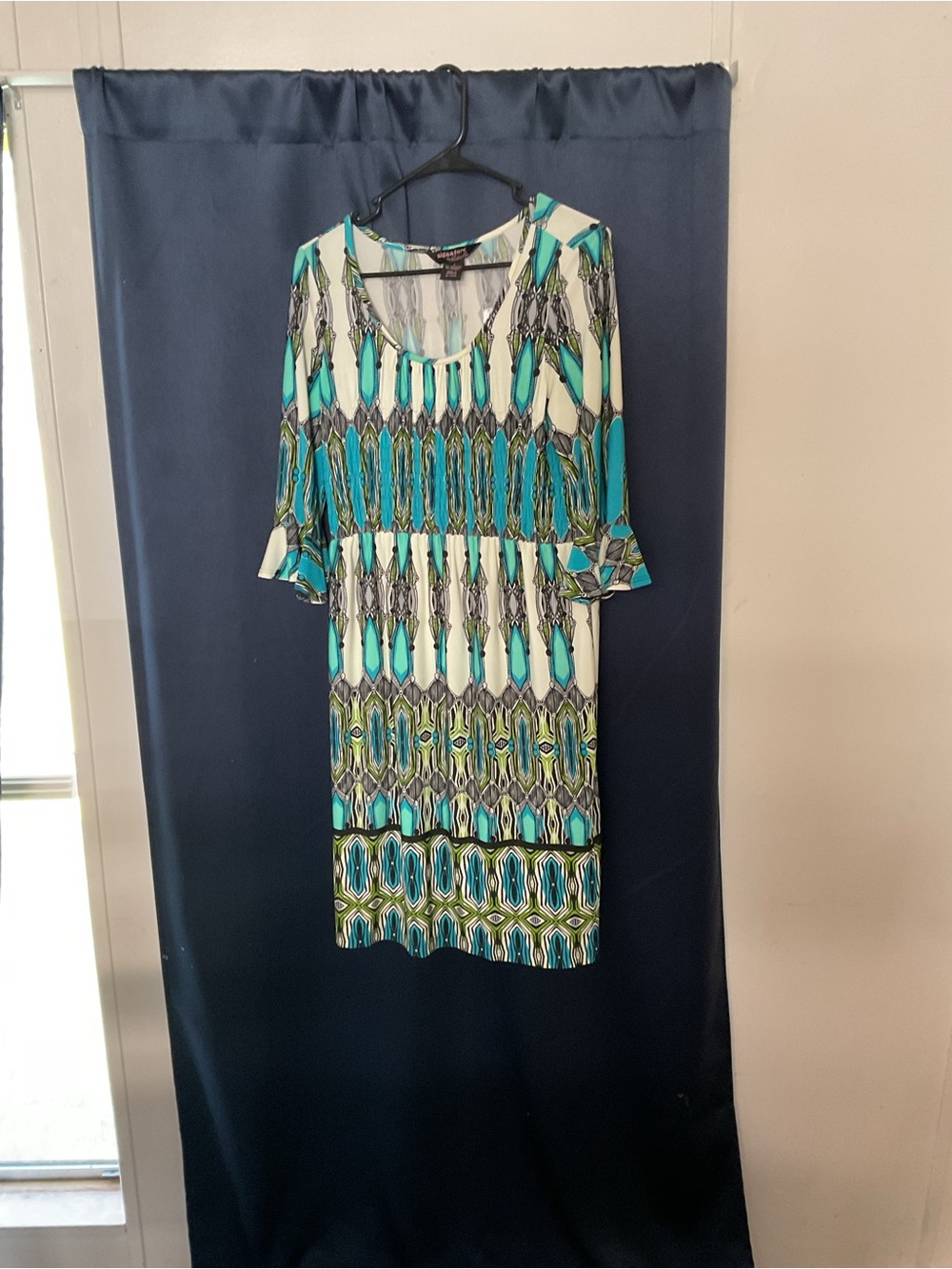 Robbie Bee Turquoise, White and Black Geometric Midi Dress